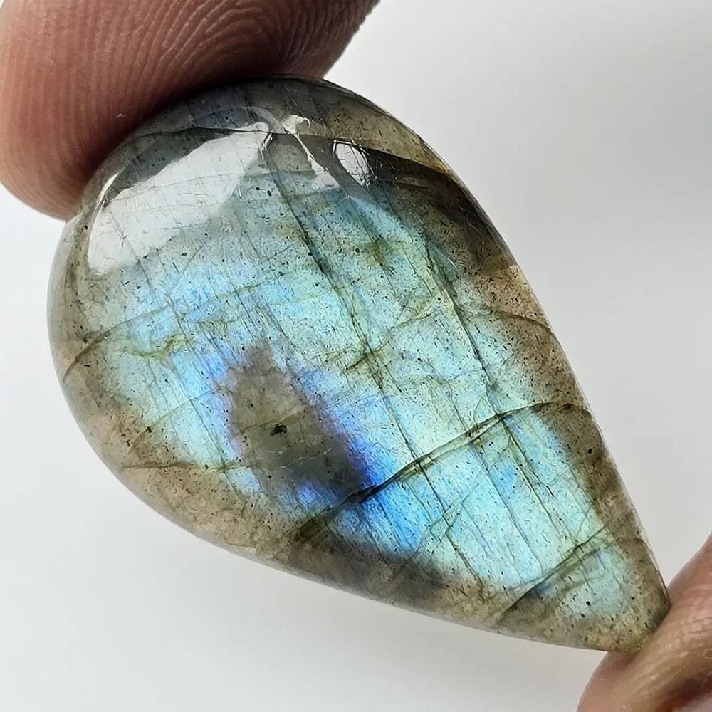 28.55 Ct Natural Green Flash Labradorite Dyed 32x20mm Gem